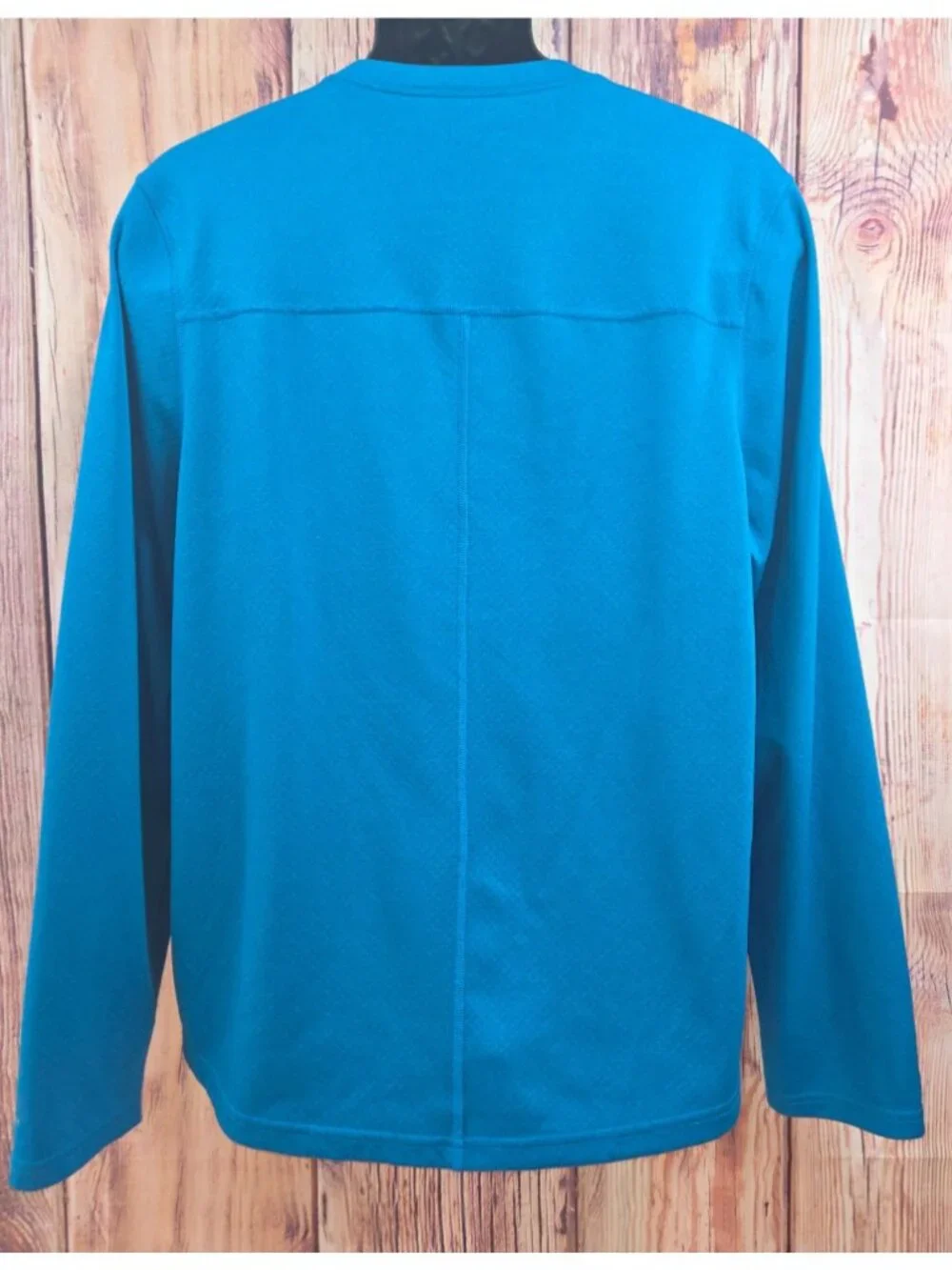 The North Face Mens Blue LS Crewneck Active Shirt Large